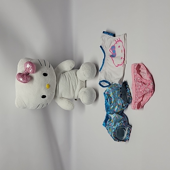 Retired Build-a-bear Hello Kitty with original bow and outfit pjs plush - Picture 1 of 9